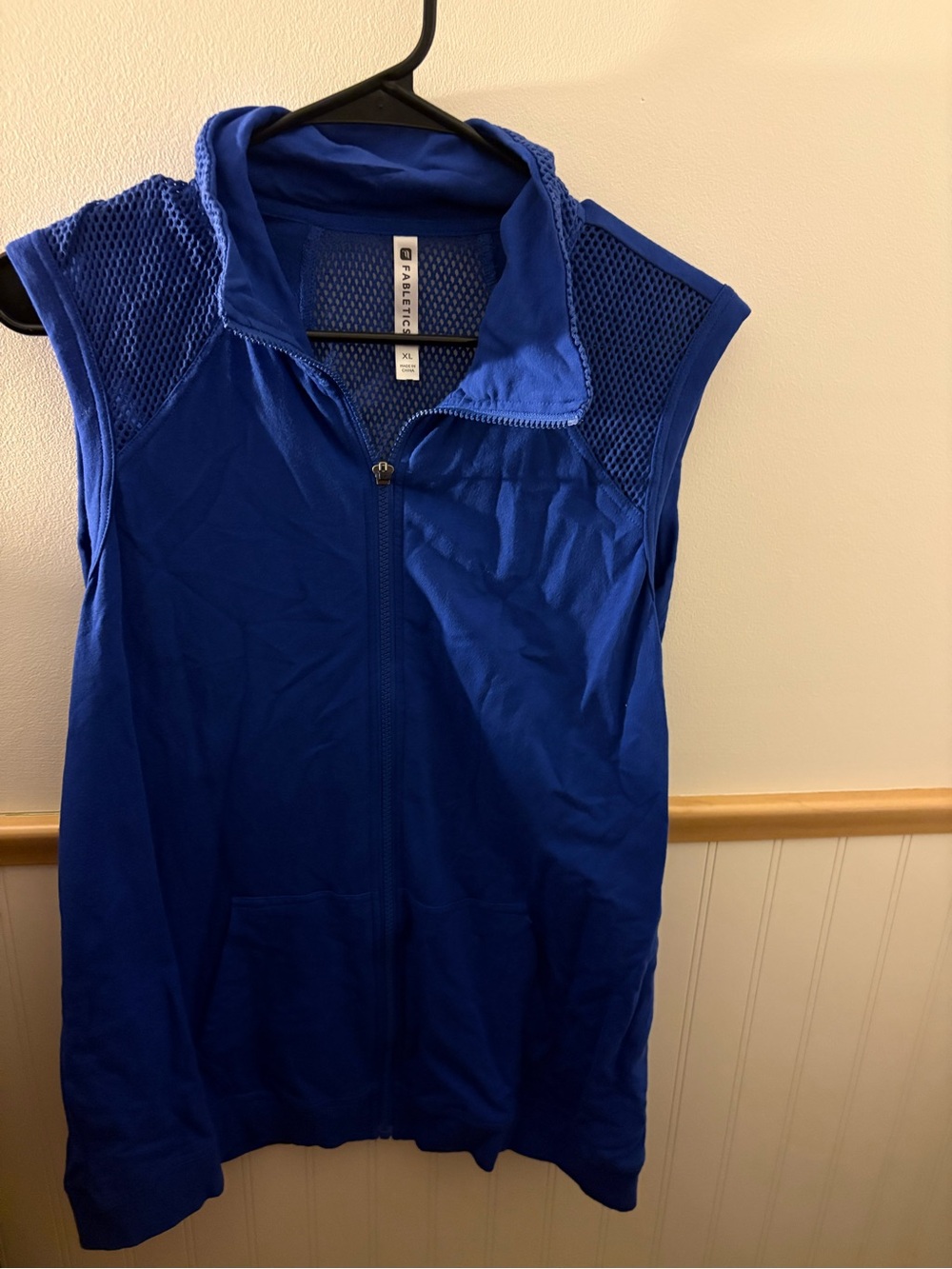 Fabletics Women’s XL Royal Blue Mesh Full-Zip Athletic Vest